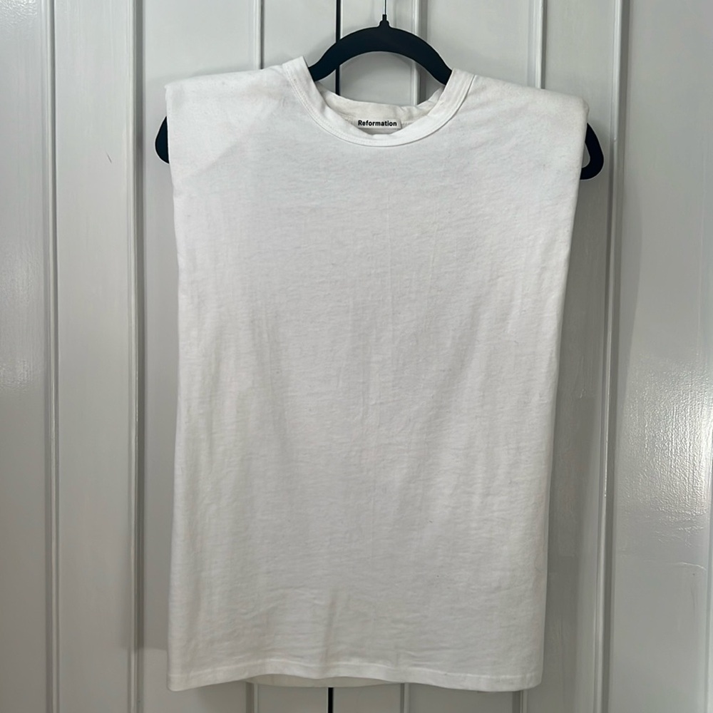 Reformation Tank w/ Shoulder Pads - M
